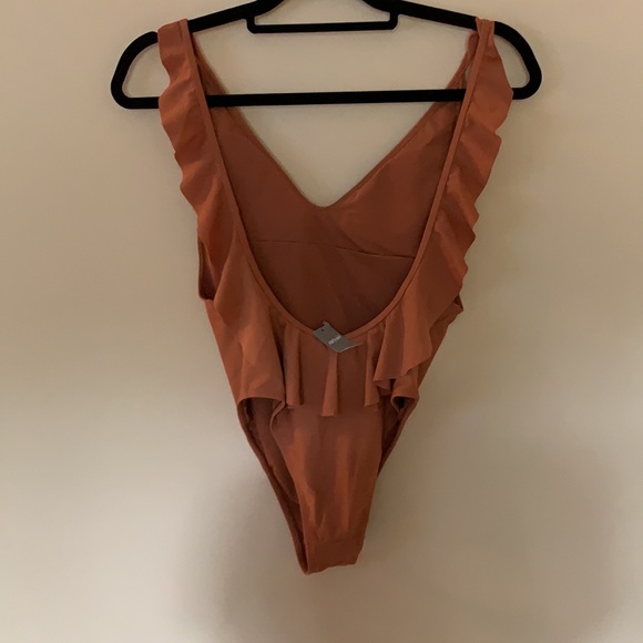 Aerie Ruffle Suit - Picture 4 of 6